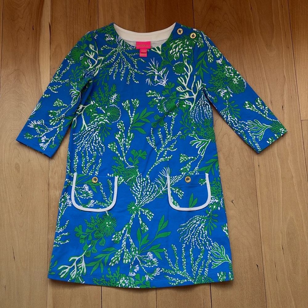 Lilly Pulitzer 3/4 sleeve girl’s dress. Size medium (6/7).